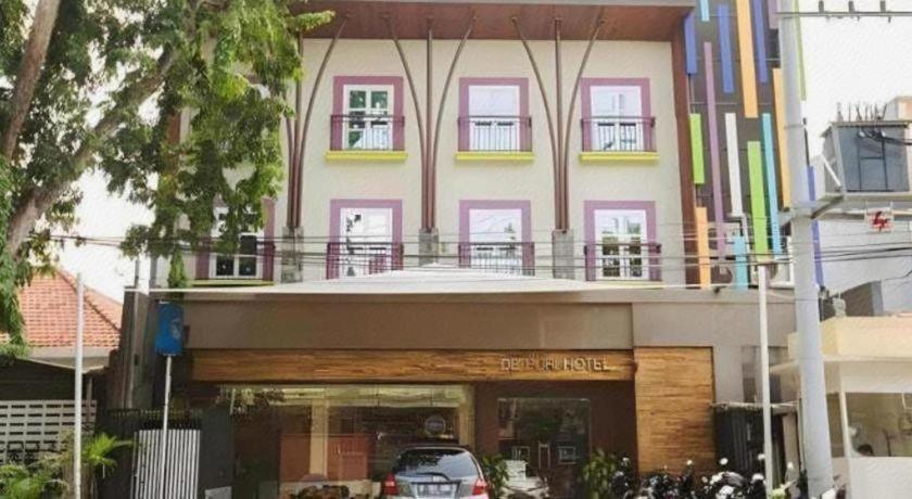 Life Puri Hotel Surabaya Gubeng Ngoại thất bức ảnh